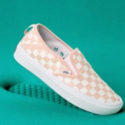 VANS Unisex ComfyCush Slip-On Shoes -Sorel Shop 2058601 606 alt2