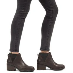 SOREL Women's Cate Chelsea Bootie -Sorel Shop 2070679 201 alt6