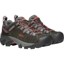KEEN Women's Targhee II Waterproof Hiking Shoe -Sorel Shop 2077733 001 alt2