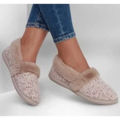 SKECHERS Women's Cozy Campfire - Lazy Sundaze Slippers -Sorel Shop 2082033 205 alt5