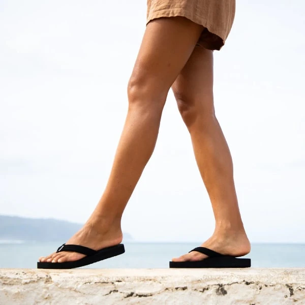 REEF Women's Cushion Breeze Sandals 8 REEF Women's Cushion Breeze Sandals - Image 6